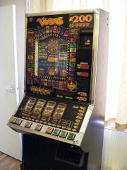 club vegas fruit machine 2.jpg