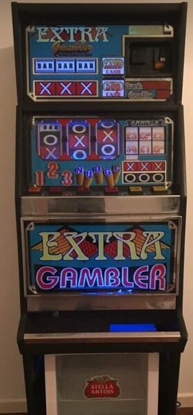 extra gambler1.jpg